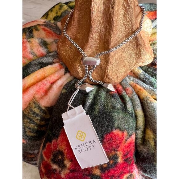 Kendra Scott Stan silver and white adjustable slide bracelet - Picture 6 of 9